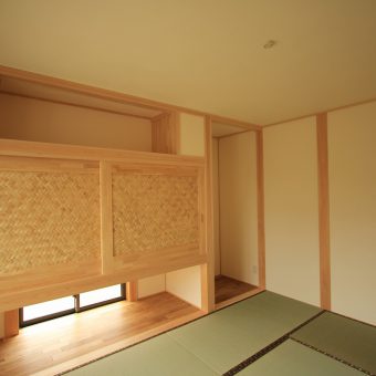 網代の収納建具