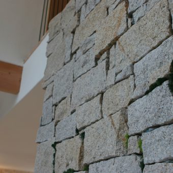 天然石・タイル施工例(内壁)